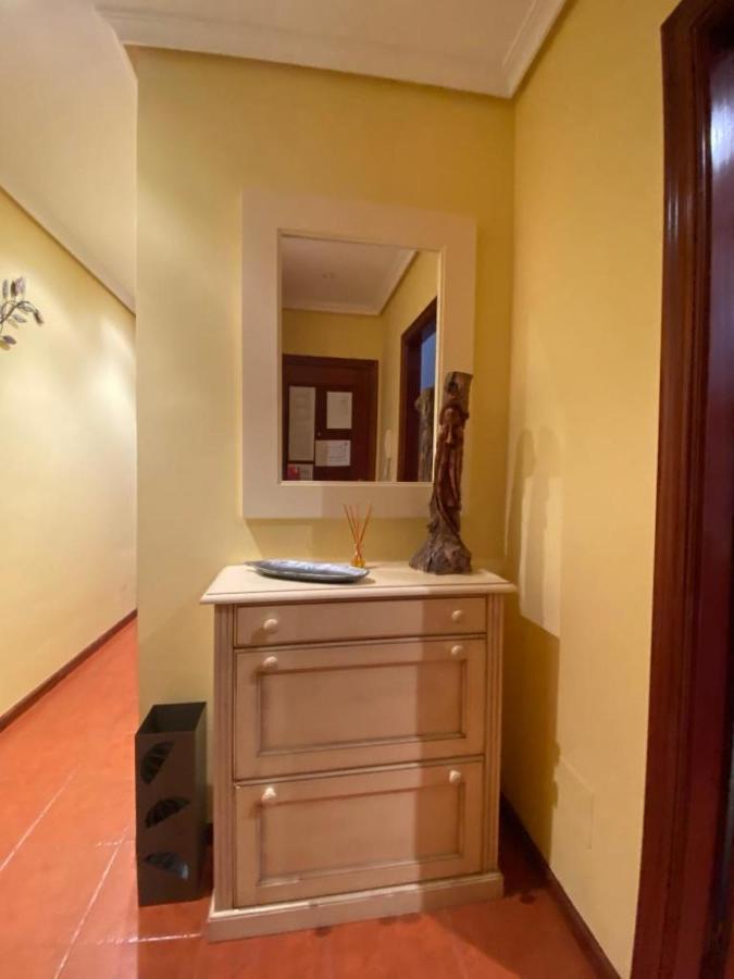 Apartamento En Complejo Residencial Rovacias Comillas Bagian luar foto